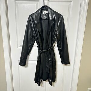 Vigoss Black Leather Trench Coat/Jacket